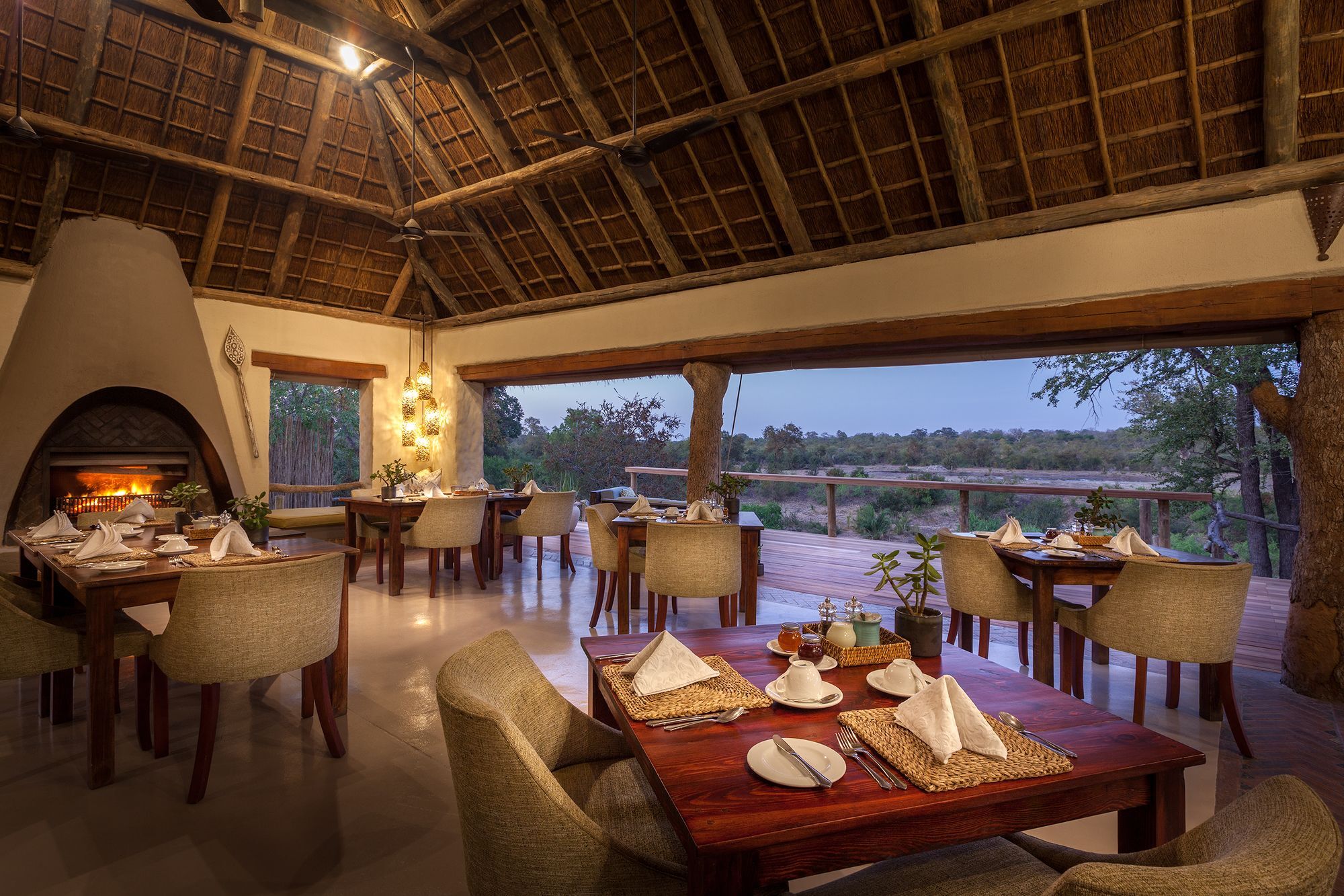 Simbambili Game Lodge Заповедник Маньелети Экстерьер фото