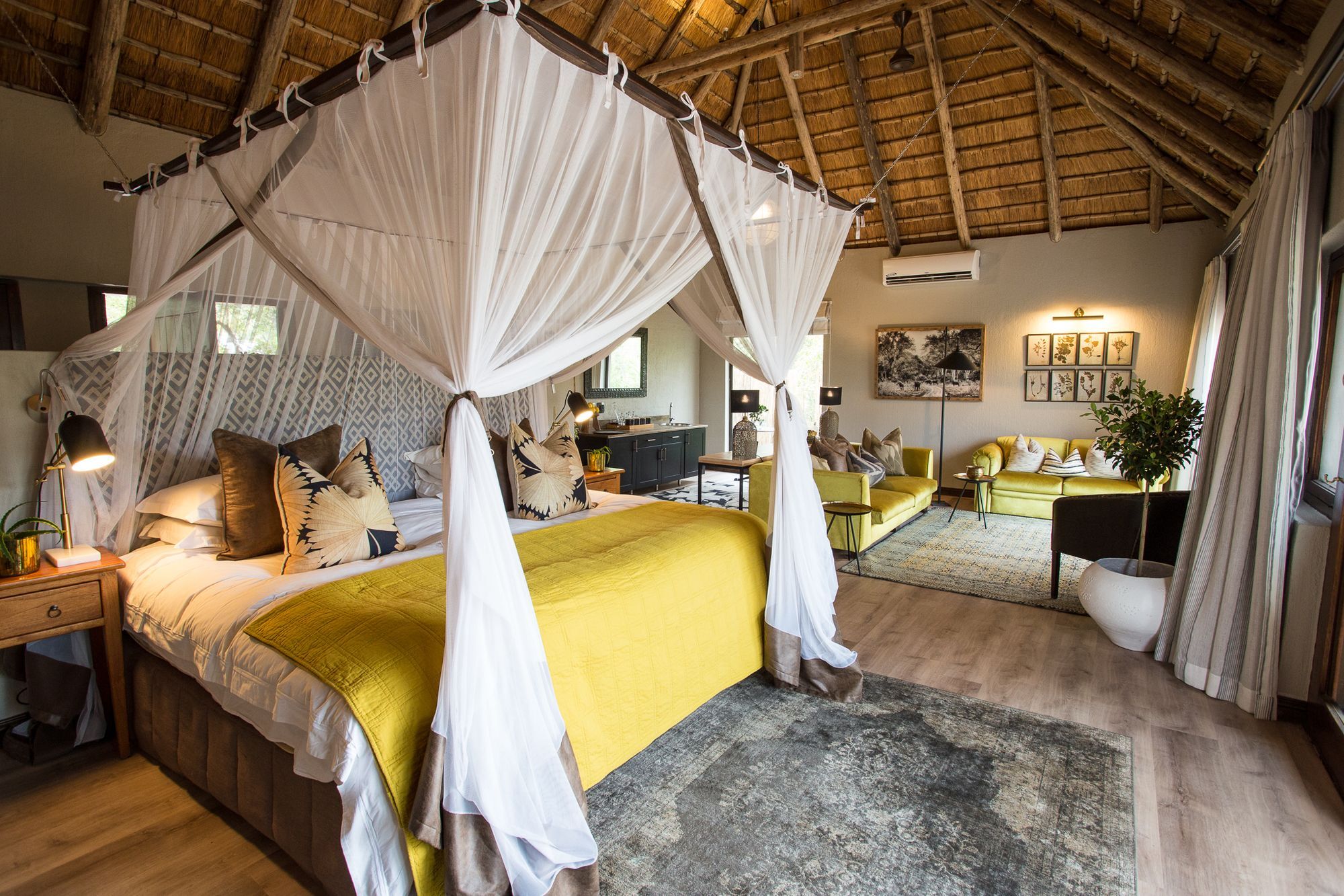 Simbambili Game Lodge Заповедник Маньелети Экстерьер фото